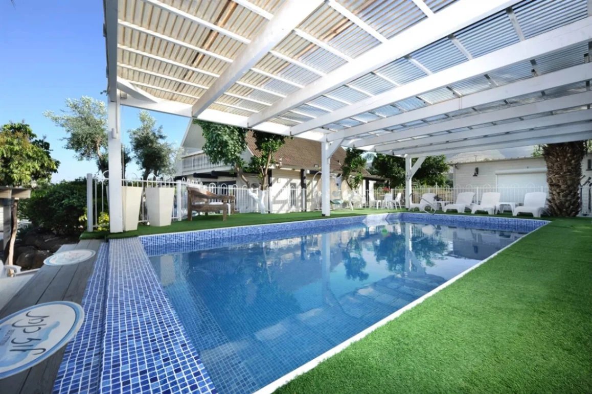 Luz Complex - 6 guest suites