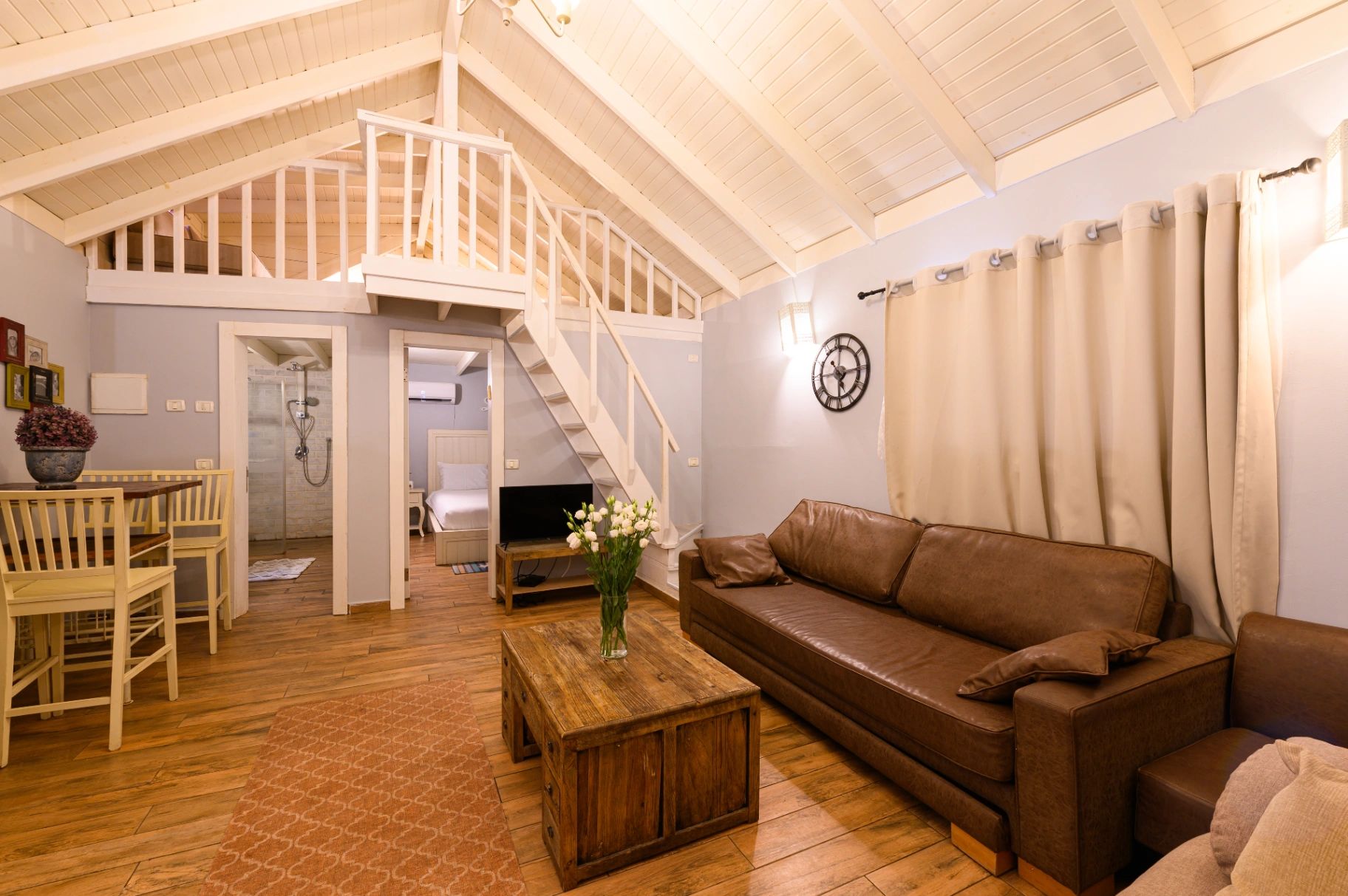 Yeluz Cabin Complex - 6 guest cabins 3