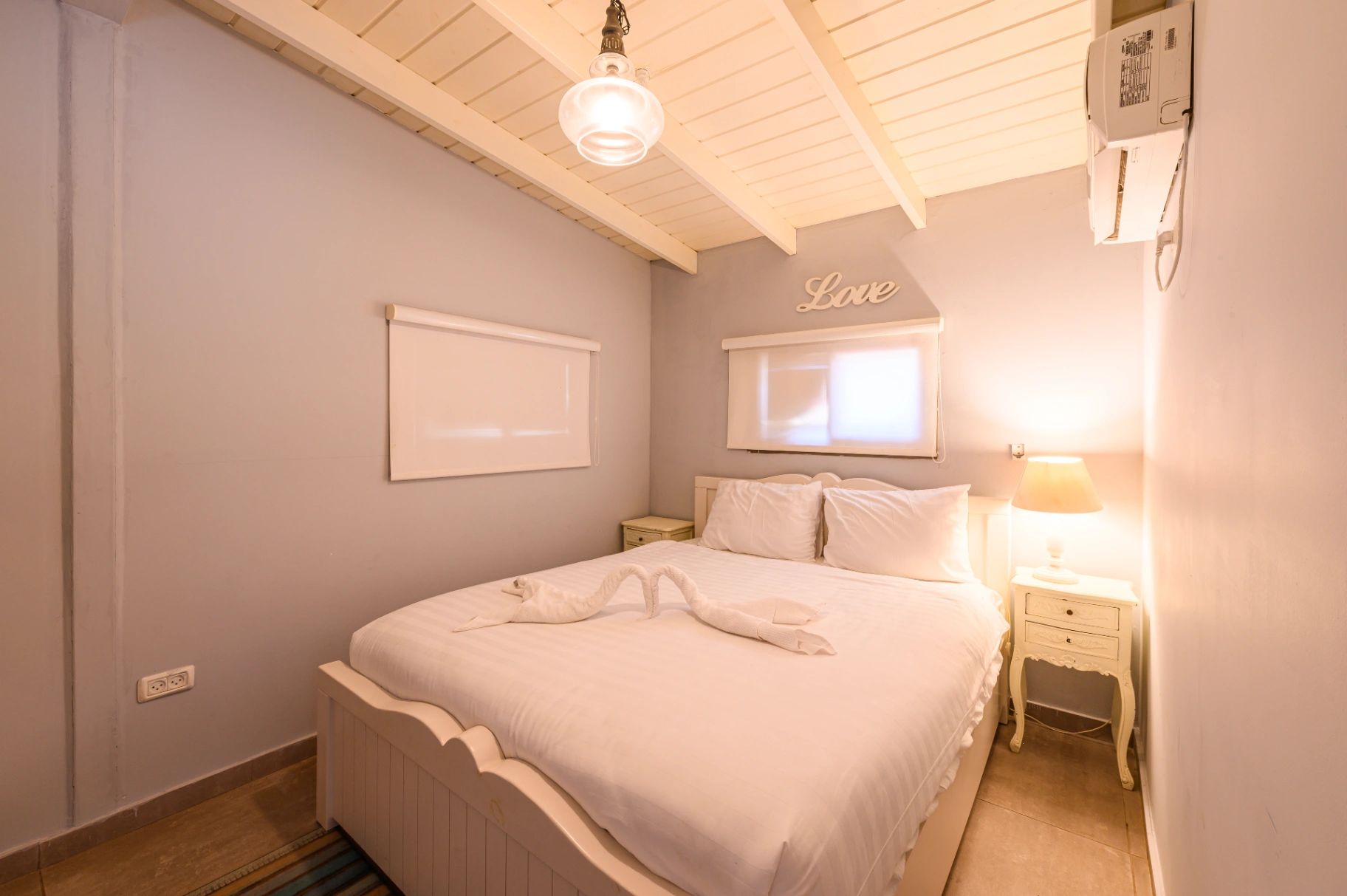 Romantic Cabin No. 3 - Yeluz Cabins in Yavne'el, Kinneret, Israel