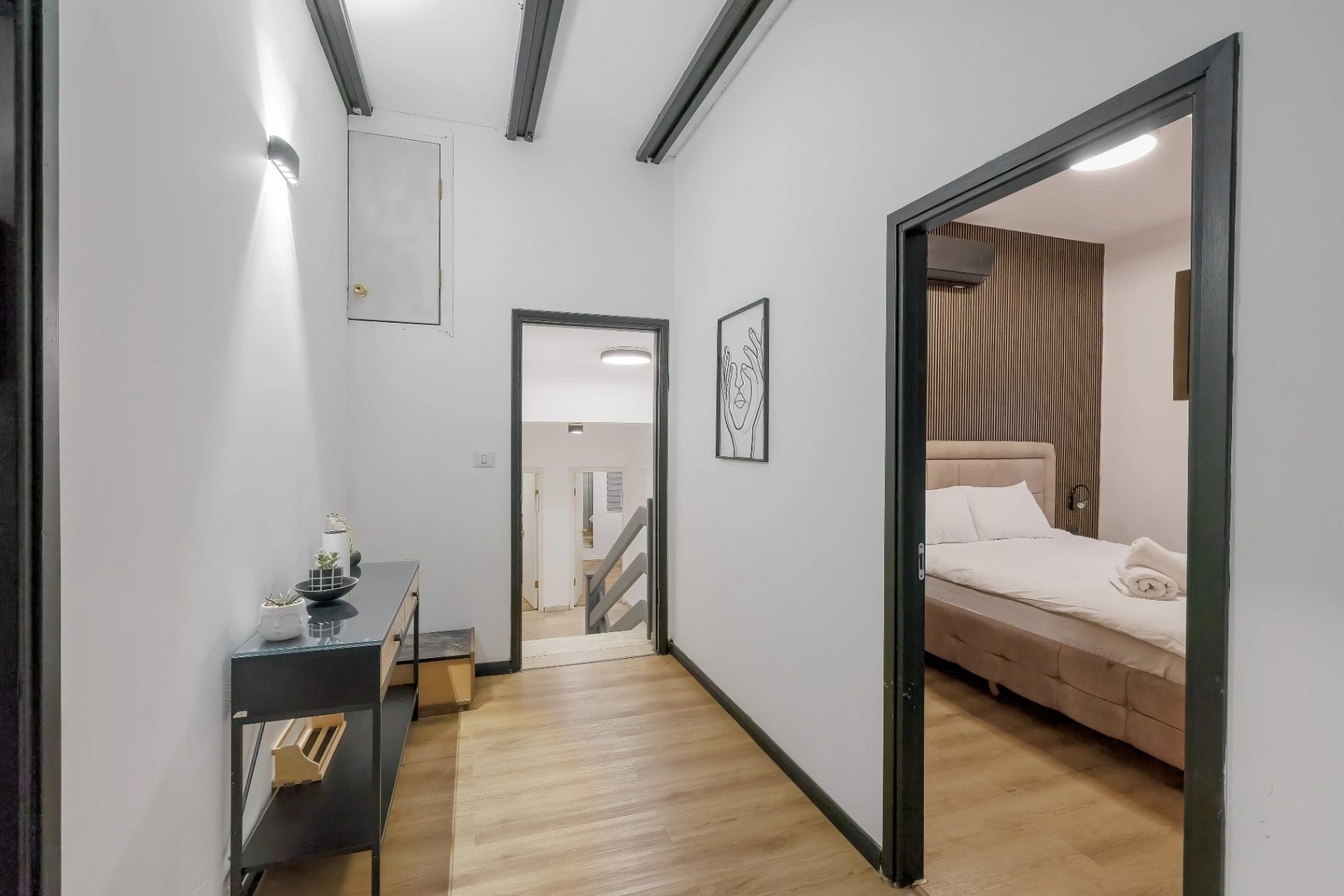 Luxury Villa Raz in the Sea of Galilee 4