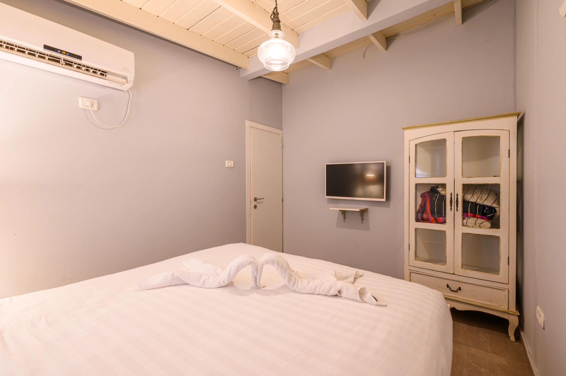 Romantic Cabin No. 3 - Yeluz Cabins 2