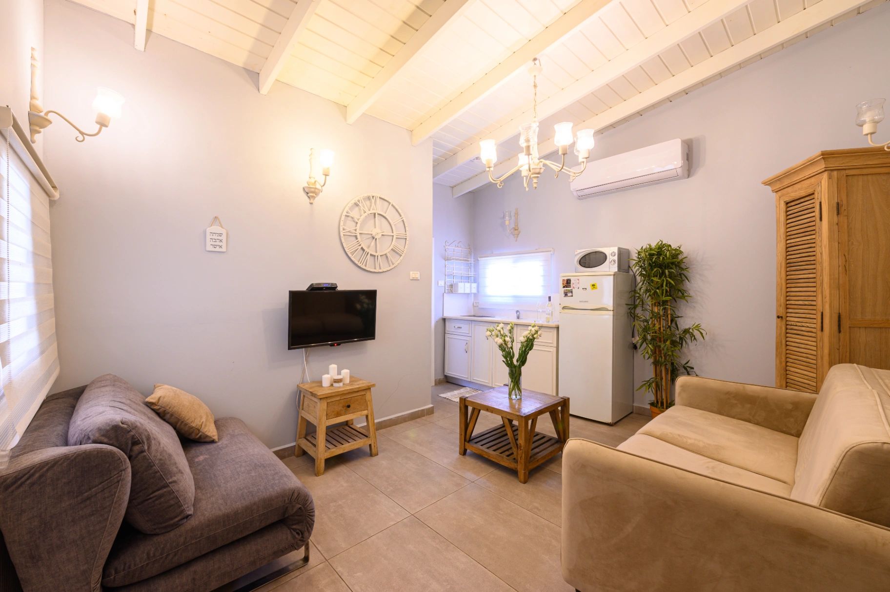 Family Cabin No. 5 - Yeluz Cabins in Yavne'el, Kinneret, Israel