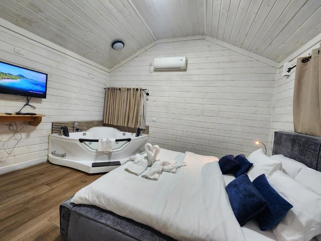 Rest in Jordan - The Family Cabin 4